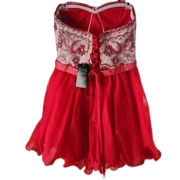 NWT Narianna Prom Illusion Embellished Red Mini Dress Jr Large‎ - Picture 4 of 8
